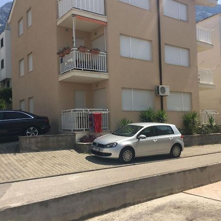 Apartment Zdrave - Free Parking Макарська Екстер'єр фото