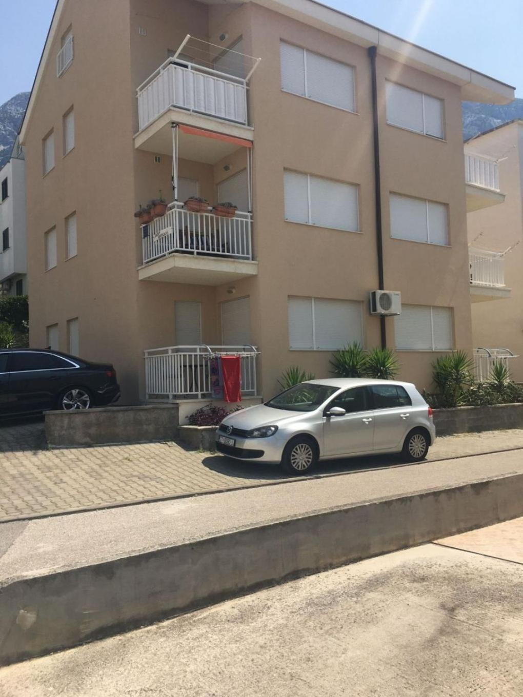 Apartment Zdrave - Free Parking Макарська Екстер'єр фото