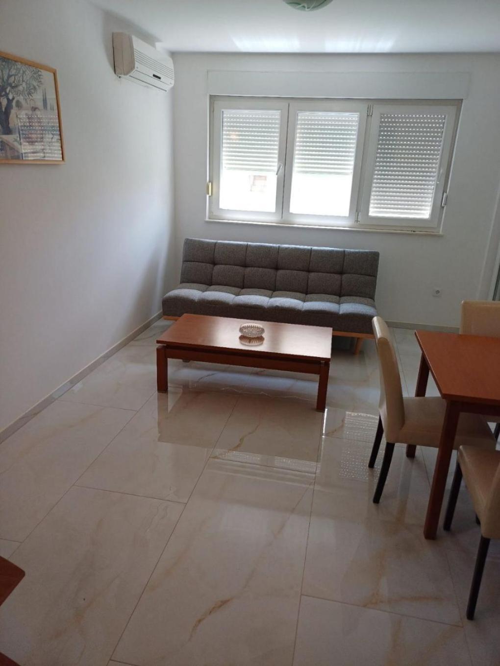 Apartment Zdrave - Free Parking Макарська Екстер'єр фото