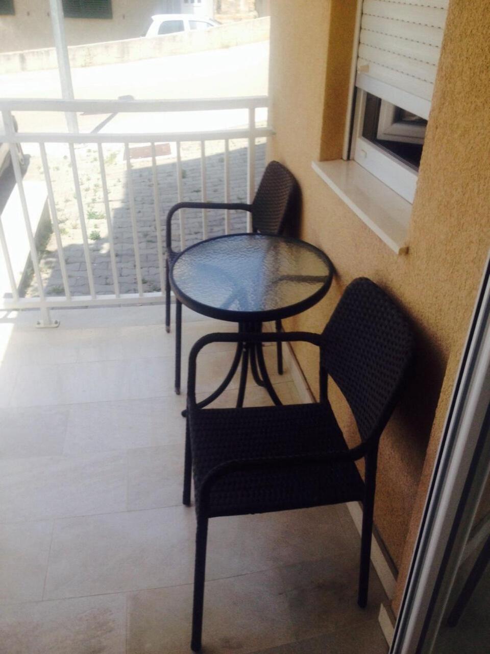 Apartment Zdrave - Free Parking Макарська Екстер'єр фото